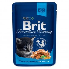 Влажный корм для кошек Brit котятам кусочки с курочкой упаковка 24 штуки по 100 грамм.